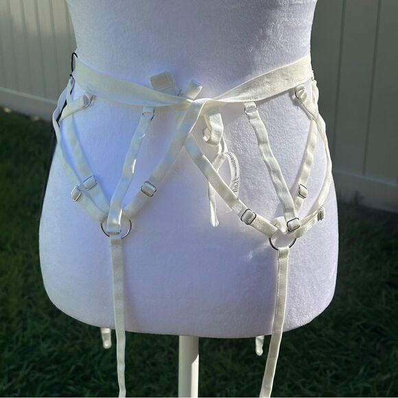 NWT Thistle & Spire strapped in thigh GARTER ONLY in ivory Sz XL - Picture 4 of 10